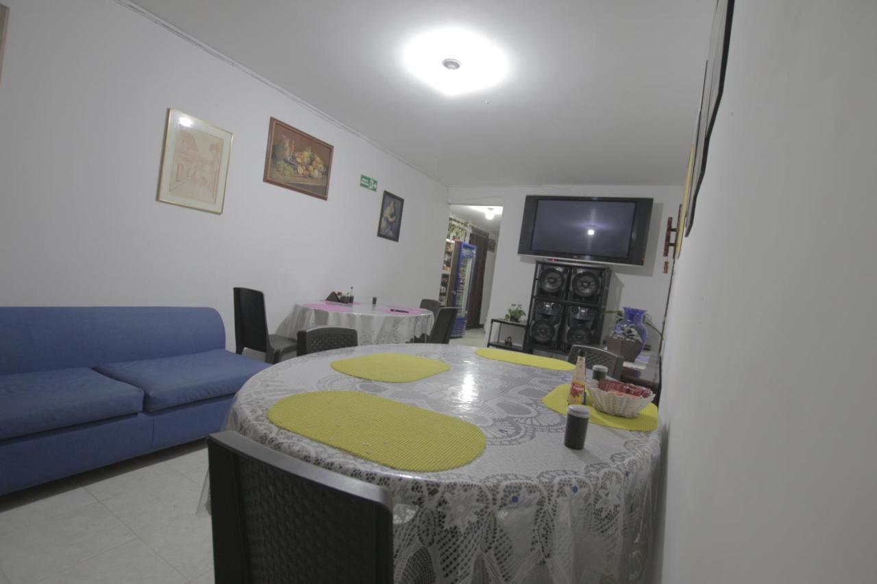 Hospedaje Solianka بوغوتا المظهر الخارجي الصورة